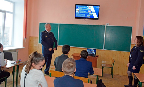 Які професії пропонують залізничники жмеринським учням