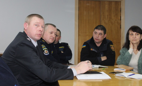 Барські правоохоронці розповідали представникам Інституту миру про ситуацію з безпеки міста 
