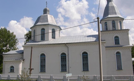 Чи перейшла Хресто-Воздвиженська парафія села Гулі Барського району до ПЦУ