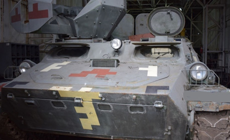 Броньовані автомобілі передадуть морським піхотинцям військовослужбовці Старокостянтинова