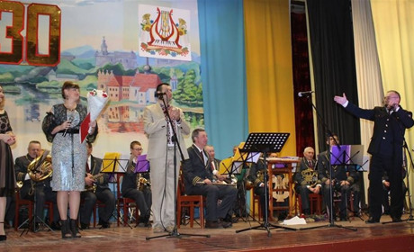 Виступ муніципального духового оркестру: не тільки полька чи марш 