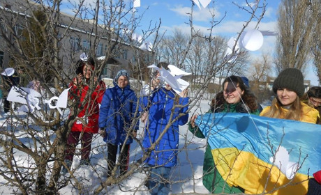 Огляд соцмереж: про сто янголів, що тримають українське небо