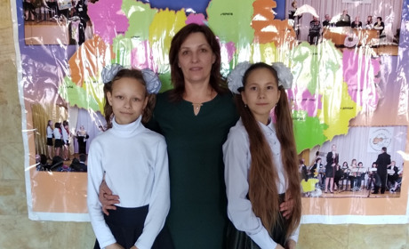 Нижньосірогозькі піаністки перемогли у конкурсі молодих виконавців “Каховка запрошує”