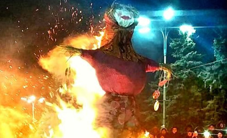 В Торецке провели зиму с блинами и танцами. Фоторепортаж