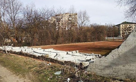 Негода у Калуші: повалені дерева і зірвані дахи