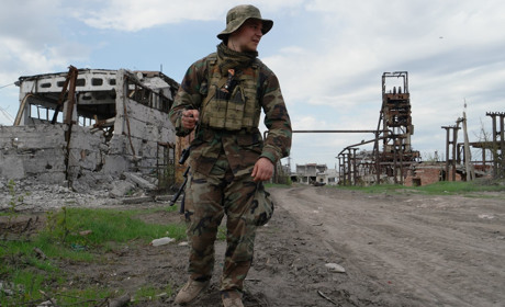  Ярослав Козачук : «Ми були об’єднані  ідеєю – змінити країну. Вона несла нас під кийки та кулі»