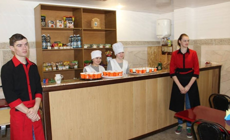 У Чортківському ВПУ відкрито навчальний кафетерій