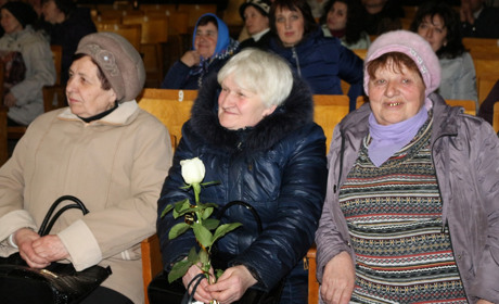 Як комунальники Старокостянтинова відзначили своє професійне свято: фоторепортаж