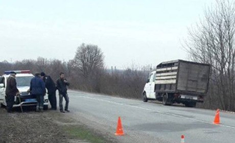 ДТП біля Острополя: під колесами автомобіля загинув 37-річний чоловік