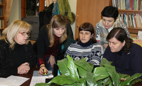 В Барській бібліотеці відбувся освітній семінар про  соцмережі