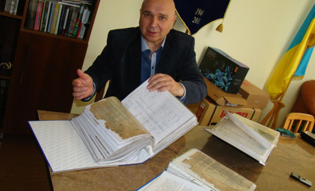 Віднайдений на Чортківщині архів УПА десятиліттями вартували... бджоли