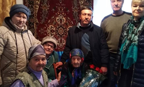 Жительці Волноваського району виповнилось 100 років