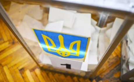 На якого кандидата зробили ставку у найвіддаленіших селах Калущини