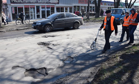 Коли почнуться ремонтні роботи на дорогах Волновахи