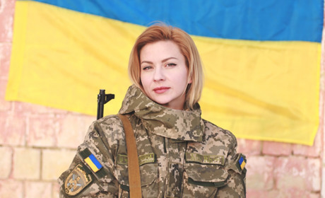 Близько ста красунь Кіцманщини сфотографував за 7 років Андрій Фівчук