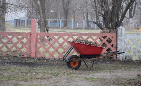 За троїчанами естафету з благоустрою продовжили в селі Багачка