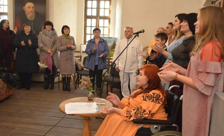 Оксана Радушинська презентувала збірку поезій «...Любов довготерпить»