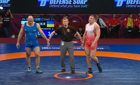 Олександр Хоцянівський з Волноваського району отримав бронзу на Чемпіонаті Європи з вільної боротьби