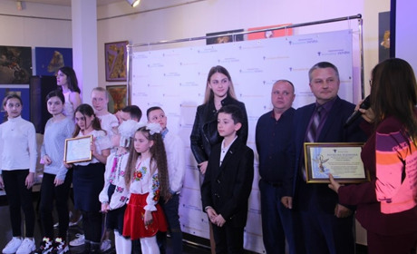 Колектив Барської першої школи отримав відзнаку в рамках конкурсу «Благодійна Вінниччина 2018» 