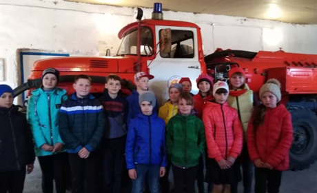У Городці, під час проведення «Тижня  безпеки», учні 5 класу відвідали місцеву пожежну частину