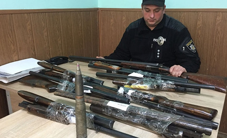 Цифра дня: більше 20 рушниць добровільно здали мешканці Волновахи