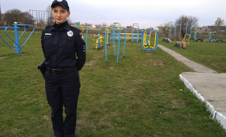 Поліцейська Ярослава Редька: «Більшість людей приходять на дільницю з хорошим настроєм»