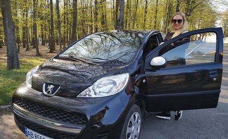 Тест-драйв Peugeot 107 від жмеринчанки Ярослави Цимбалюк: відео