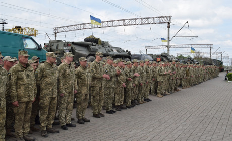 Розвідбат поїхав на схід: як проводжали військових