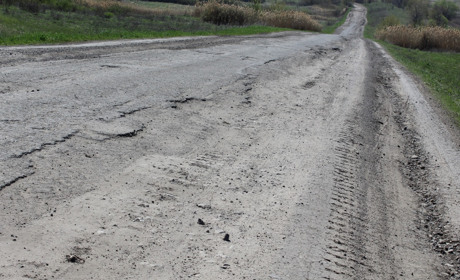 Через поганий стан доріг троїчани можуть стати "невиїзними"  