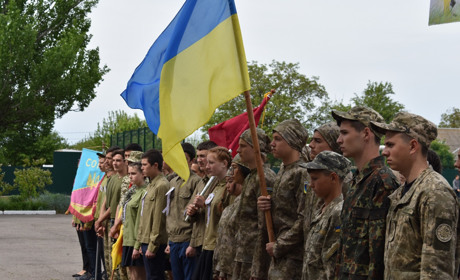 Як сірогозькі джури стріляли, перетягували линву, демонстрували впоряд і долали смугу перешкод(фото)