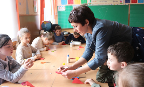 Вчитель Ольга Сліпцова про витинанки на вікнах та пластилінові мультфільми