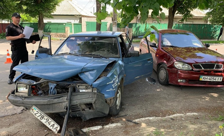 У Волновасі ланос протаранив москвича