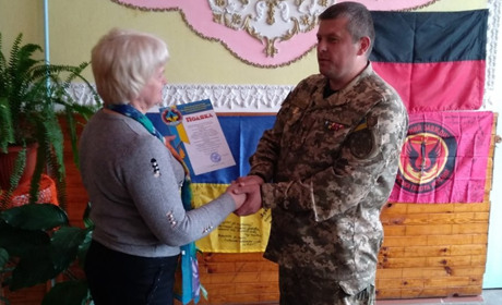 Новаківських школярів та педагогів військові вчили воювати