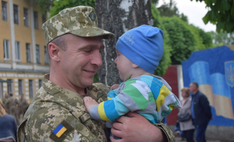 Старокостянтинівські авіатори йдуть у морську піхоту