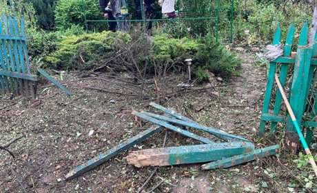 У Волноваському районі снаряд впав на подвір’я житлового будинку 