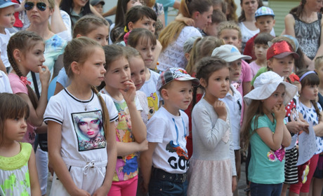 Бюджет участі в дії: у Новограді відкрили дитячий майданчик "Мультяшки"