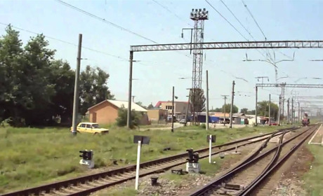 На залізній колії в районі села Вигода загинув чоловік. Через навушники він не почув сигнал потягу 