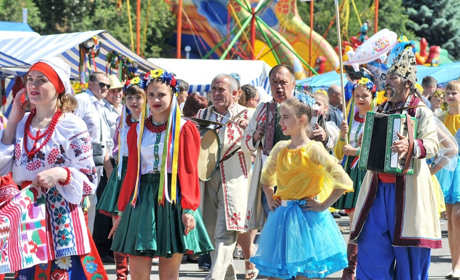 На Трійцю Мена стане центром гончарного мистецтва. А що ще очікує менян і гостей міста