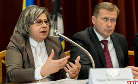  15 голів ОДА звільнено, у списку —  і Гончарук. Зараз обов'язки голови ОДА виконує Марія Савка