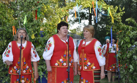 Афіша: в Троїцькому на Трійцю