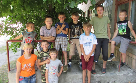 Англійська школа, квести, екскурсії, змагання. Що сподобалось дітям у таборі на Корюківщині?