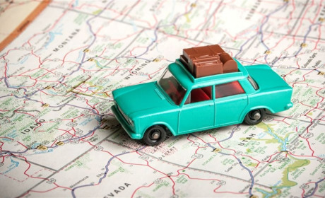 За кордон на власному автомобілі: практичні поради мандрівникам