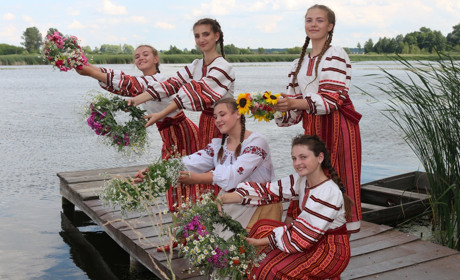 «Болохівські гостини-2019»: купальське багаття, етнічні танці та виступ Олега Скрипки