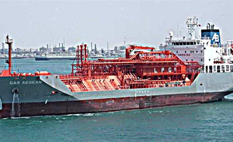 Измаильский моряк умер на борту танкера в открытом океане