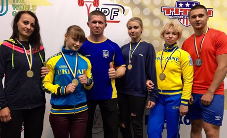 Попаснянські спортсмени здобули нові перемоги на Чемпіонаті України з класичного жиму лежачі