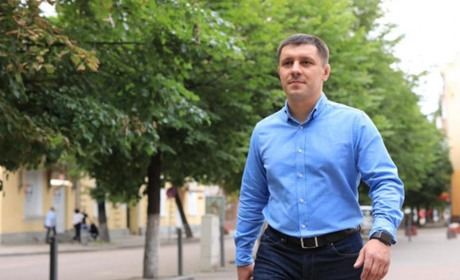 Округ №85: перемагає Едуард Прощук і "Слуга народу". Результати