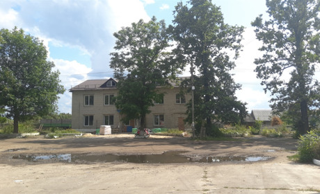 В Хиночах добудовують амбулаторію. Завершити роботи планують у вересні