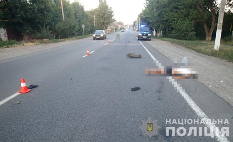В Маяках невідомий водій на Lexus збив на смерть мешканця Біляївки