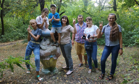 «Слідами Шерлока Холмса»: у Добропіллі відбувся міський квест