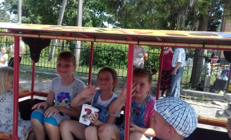 У Степангороді День села відзначили багатолюдно, але в траурі за померлим односельцем